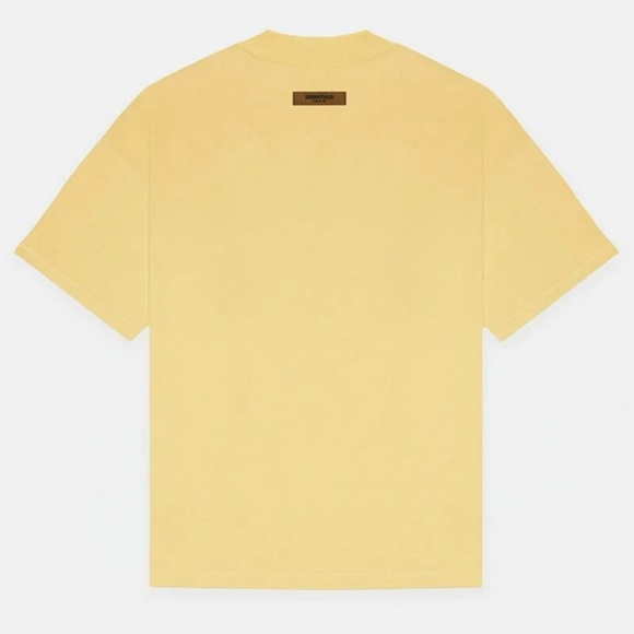 Essentials Fear Of God Tuscan Color Short Sleeve Tee New - Picture 2 of 2